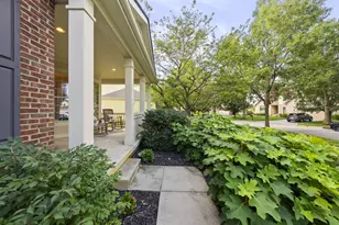 6729 Mill Springs Ct, Dublin, OH 43016 - Photo 3
