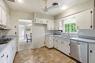 3735 W Henderson Rd, Upper Arlington, OH 43220 - Photo 15