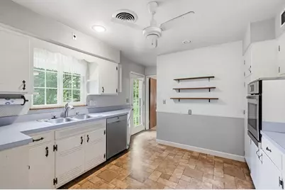 3735 W Henderson Road, Upper Arlington, OH 43220 - Photo 13