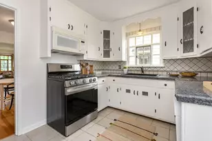 895 Chelsea Ave, Columbus, OH 43209 - Photo 5