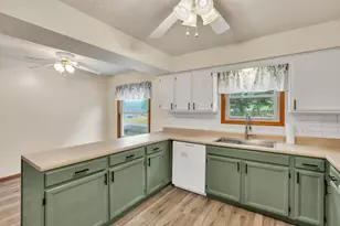 885 Hickory Rd, Heath, OH 43056 - Photo 15