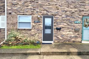 2375 Woodbrook Cir S, Columbus, OH 43223 - Photo 1
