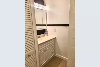 2375 Woodbrook Circle S, Columbus, OH 43223 - Photo 19