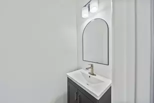 555 South Ln, Columbus, OH 43206 - Photo 5