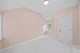 555 South Ln, Columbus, OH 43206 - Photo 35