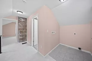 555 South Ln, Columbus, OH 43206 - Photo 25