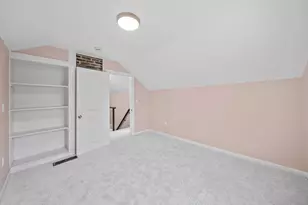 555 South Ln, Columbus, OH 43206 - Photo 33
