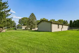 540 Forestwood Dr, Columbus, OH 43230 - Photo 37