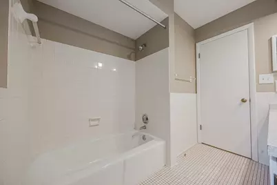 2871 E Shore Court, Columbus, OH 43231 - Photo 29