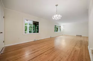 2871 E Shore Ct, Columbus, OH 43231 - Photo 11