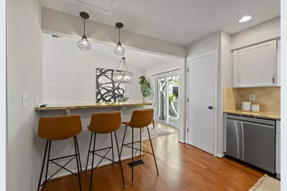 [Address not provided], Columbus, OH 43221 - Photo 9