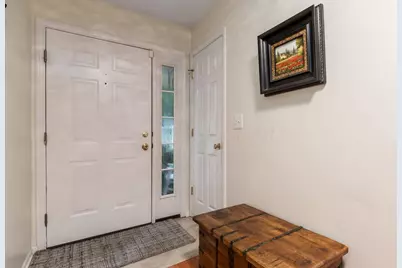 8687 Lazelle Commons Drive, Lewis Center, OH 43035 - Photo 5