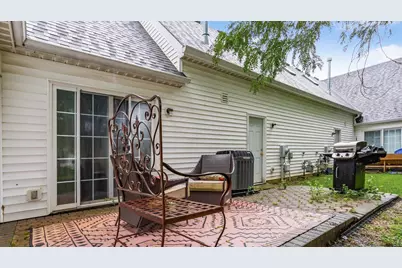 8687 Lazelle Commons Drive, Lewis Center, OH 43035 - Photo 27
