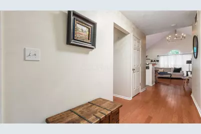 8687 Lazelle Commons Drive, Lewis Center, OH 43035 - Photo 5