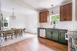 1929 Dunbar Dr, Columbus, OH 43224 - Photo 15