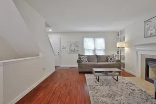 1732 Bethel Rd, Columbus, OH 43220 - Photo 3