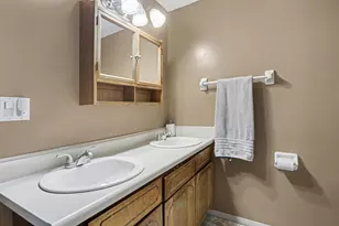 5688 Duquesne Pl, Columbus, OH 43235 - Photo 11