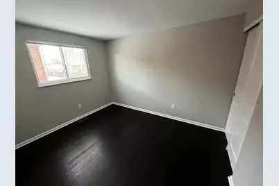 4669 Hilton Avenue #B, Columbus, OH 43228 - Photo 5