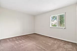 1432 Bairstow Ct, Galloway, OH 43119 - Photo 17