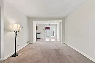 1432 Bairstow Ct, Galloway, OH 43119 - Photo 7