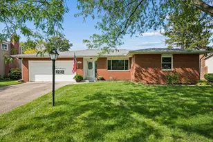 1272 Bradshire Dr, Columbus, OH 43220 - Photo 1