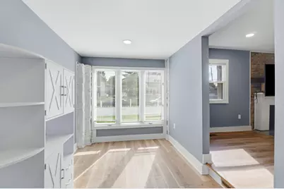 215 Brehl Avenue, Columbus, OH 43222 - Photo 9
