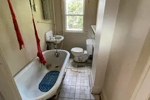 790 E Starr Ave, Columbus, OH 43201 - Photo 19
