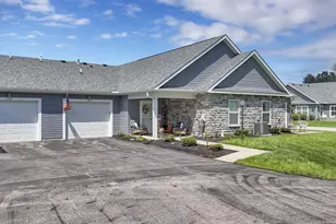 1361 Epworth Forest Dr, Lancaster, OH 43130 - Photo 3