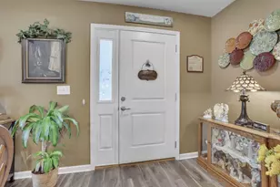 1361 Epworth Forest Dr, Lancaster, OH 43130 - Photo 9