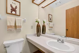 2536 Trotterslane Dr, Columbus, OH 43235 - Photo 23