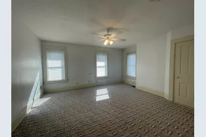 7924 E State Route 56, Circleville, OH 43113 - Photo 11