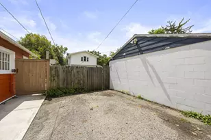 196 Brighton Rd, Columbus, OH 43202 - Photo 31