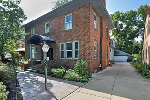 67 W Cooke Rd, Columbus, OH 43214 - Photo 3