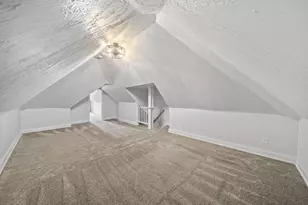 700 S Champion Ave, Columbus, OH 43205 - Photo 39