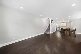 700 S Champion Ave, Columbus, OH 43205 - Photo 7
