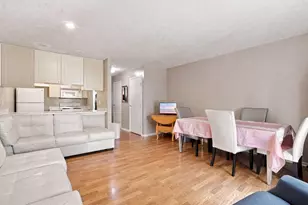 4649 Hobson Dr, Columbus, OH 43228 - Photo 23