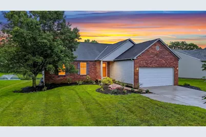 699 Scioto Meadows Boulevard, Grove City, OH 43123 - Photo 3