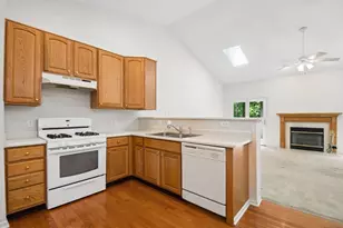 2303 Pleasant Colony Dr, Lewis Center, OH 43035 - Photo 15