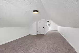 860 Minerva Ave, Columbus, OH 43229 - Photo 15
