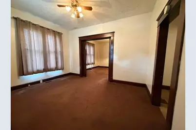 580 E Main Street, Circleville, OH 43113 - Photo 9