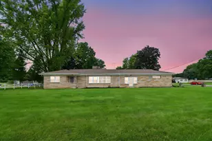 1017 Newark Rd, Mount Vernon, OH 43050 - Photo 1