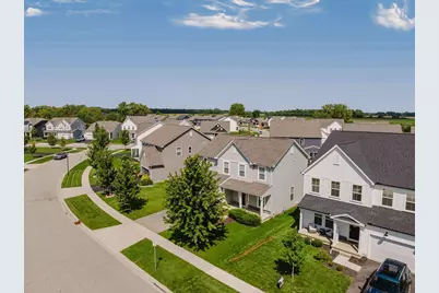 426 Oakland Hills Loop, Commercial Point, OH 43116 - Photo 5