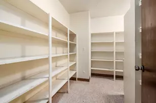 1633 S Roosevelt Ave, Columbus, OH 43209 - Photo 15