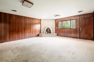 1633 S Roosevelt Ave, Columbus, OH 43209 - Photo 17