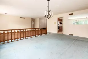 1633 S Roosevelt Ave, Columbus, OH 43209 - Photo 9