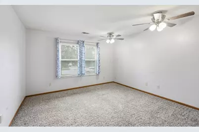 786 Crevis Lane, Columbus, OH 43228 - Photo 13