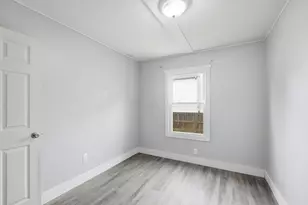 786 Crevis Ln, Columbus, OH 43228 - Photo 21