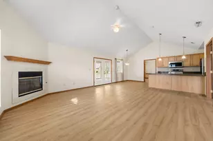 1297 Amberlea Dr E, Columbus, OH 43230 - Photo 9