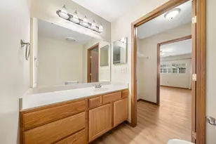 1297 Amberlea Dr E, Columbus, OH 43230 - Photo 37