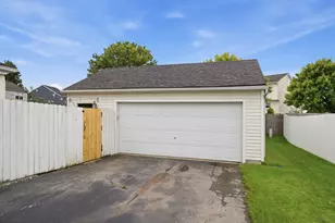 1047 Braxton Blvd, London, OH 43140 - Photo 39
